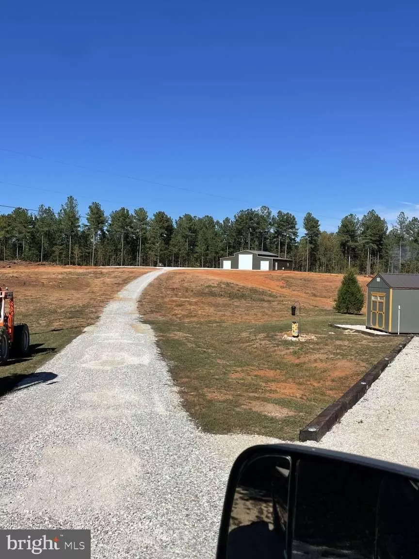 Appomattox, VA 24522,300 GRIZZLY