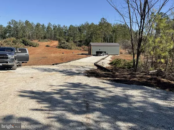 Appomattox, VA 24522,300 GRIZZLY