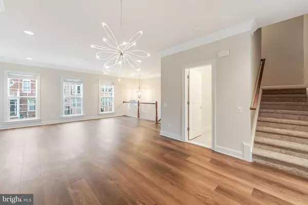 Ashburn, VA 20147,20619 ERSKINE TER