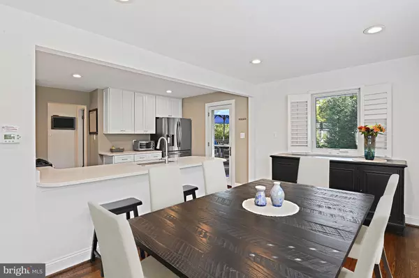 Mclean, VA 22101,6602 JERRY PL