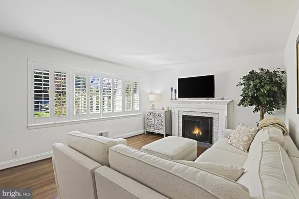 Mclean, VA 22101,6602 JERRY PL