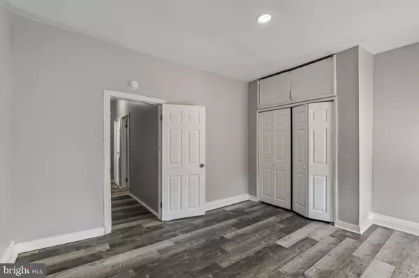 Chester, PA 19013,408 HIGHLAND AVE