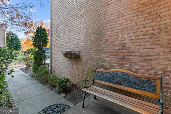 Falls Church, VA 22043,2005 HIGHBORO WAY