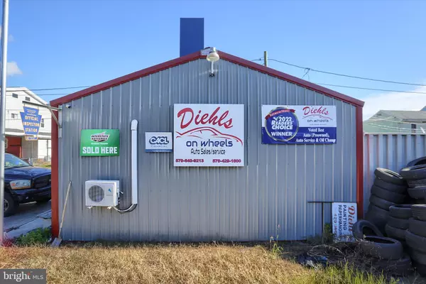 Saint Clair, PA 17970,40 N 4TH ST