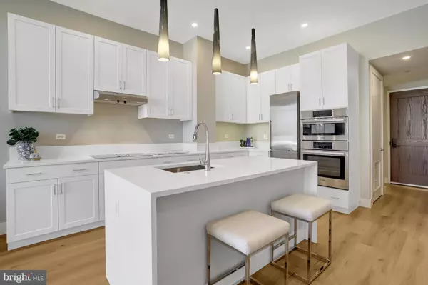 Alexandria, VA 22314,801 N FAIRFAX ST #314