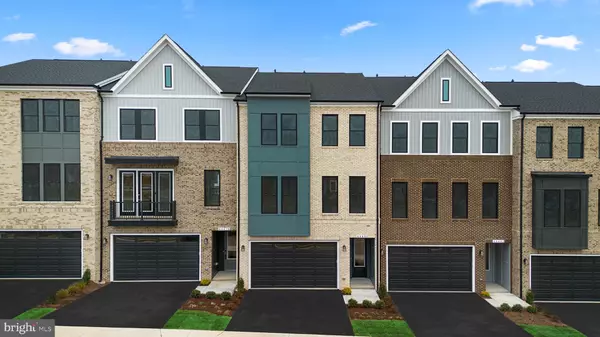 Ashburn, VA 20147,44480 LOWESTOFT SQ