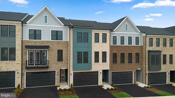 Ashburn, VA 20147,44480 LOWESTOFT SQ