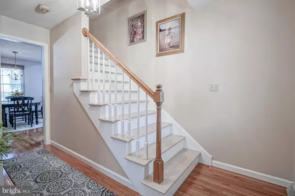 Pennsville, NJ 08070,5 PAGE TERRACE