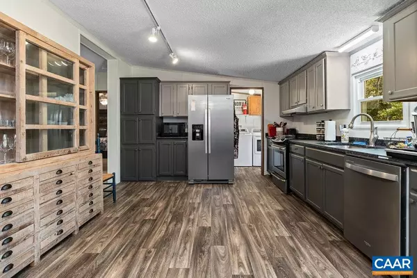 Nellysford, VA 22958,96 LITTLE STONEY LN