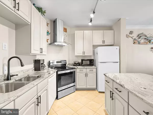 Ocean City, MD 21842,105 56TH ST #205 P1