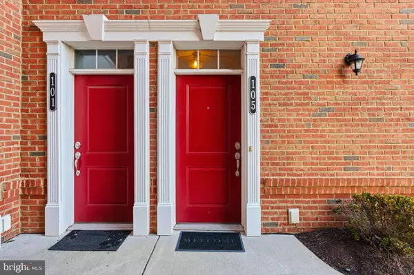 Ashburn, VA 20148,23297 SOUTHDOWN MANOR TER #105