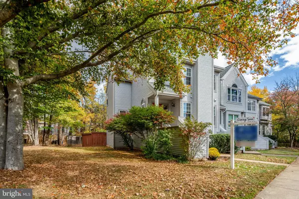 Centreville, VA 20120,6001 CREEKSTONE LN