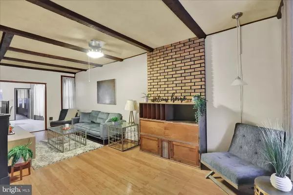 Reading, PA 19604,1217 WINDSOR ST