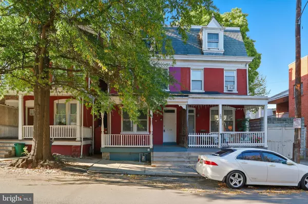 54 GREEN ST, Lancaster, PA 17602