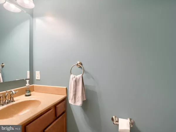 Carlisle, PA 17013,8 BROOK SIDE DR