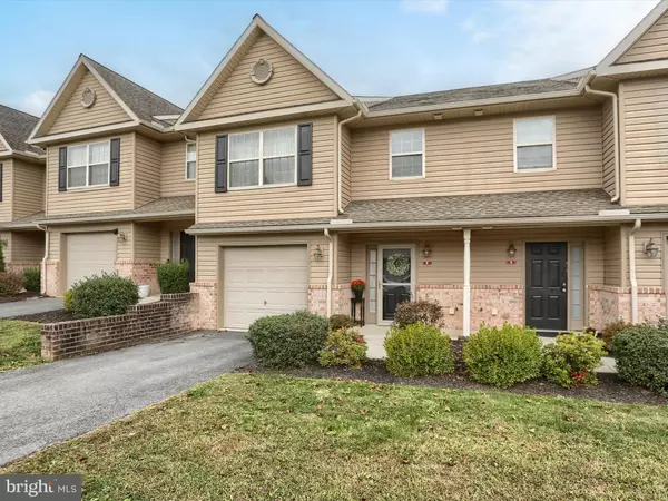 Carlisle, PA 17013,8 BROOK SIDE DR