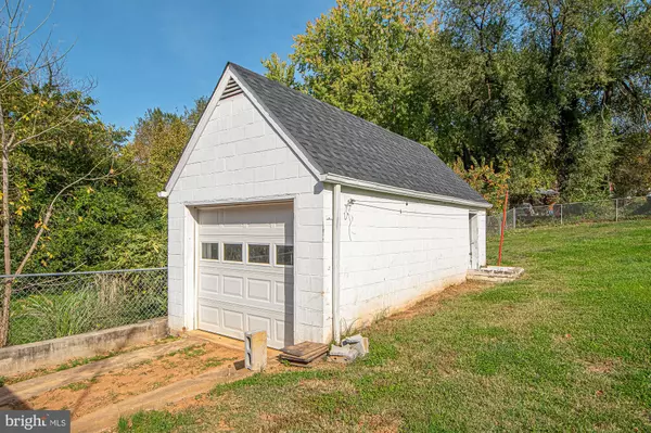 Front Royal, VA 22630,409 DUNCAN AVE