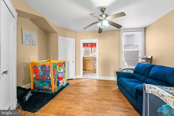 Philadelphia, PA 19126,1506 ORLAND ST