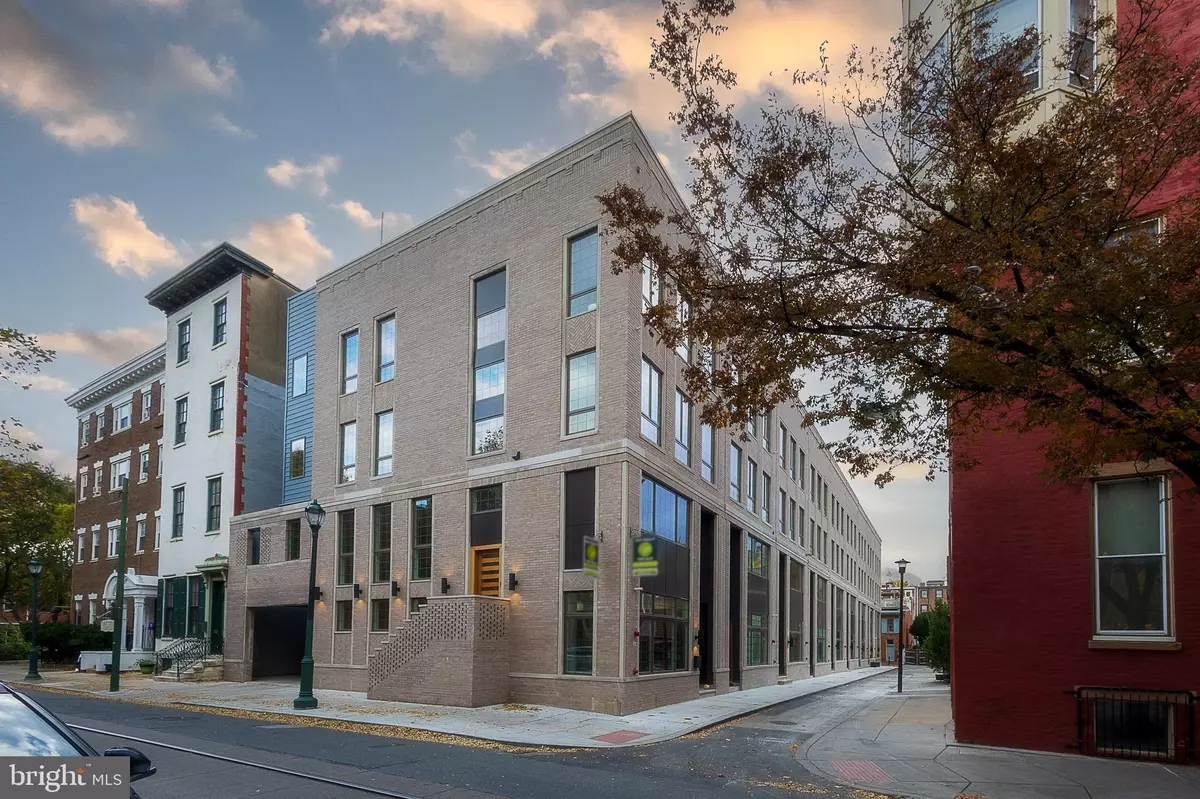 Philadelphia, PA 19107,1102 CYPRESS ST