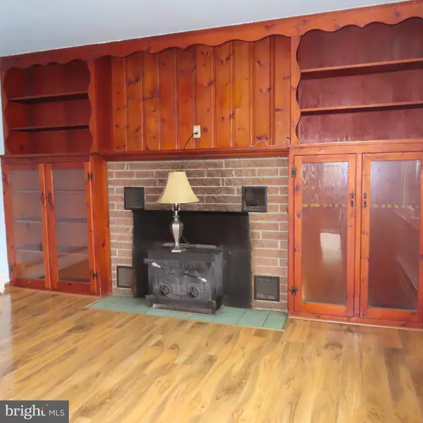 Chambersburg, PA 17202,7290 ANGLE ROAD