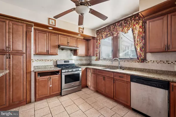 Philadelphia, PA 19150,2456 76TH AVE