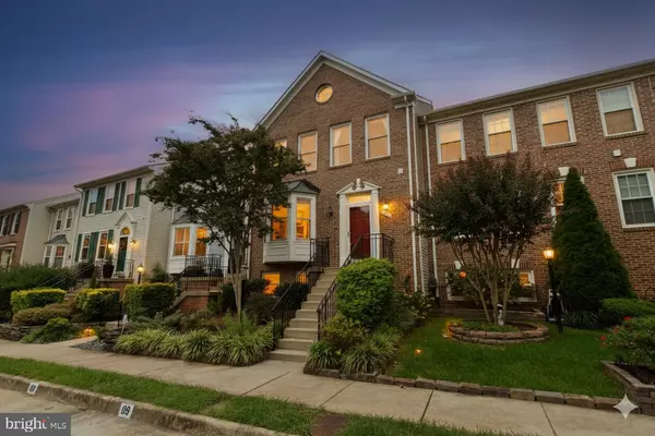 Alexandria, VA 22315,6211 GLENSHIRE ROW