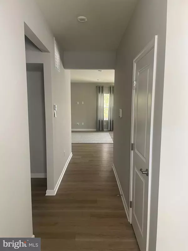 Ellendale, DE 19941,14718 DOCKSIDE DR