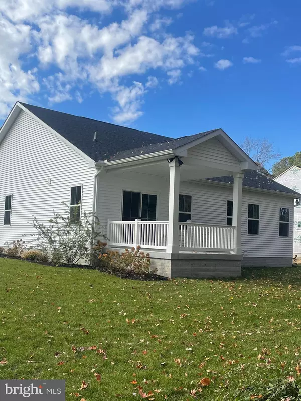 Ellendale, DE 19941,14718 DOCKSIDE DR