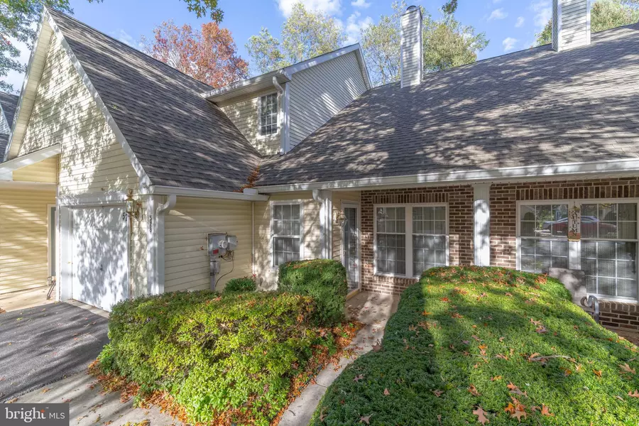 528 BRIGHTON PLACE, Mechanicsburg, PA 17055