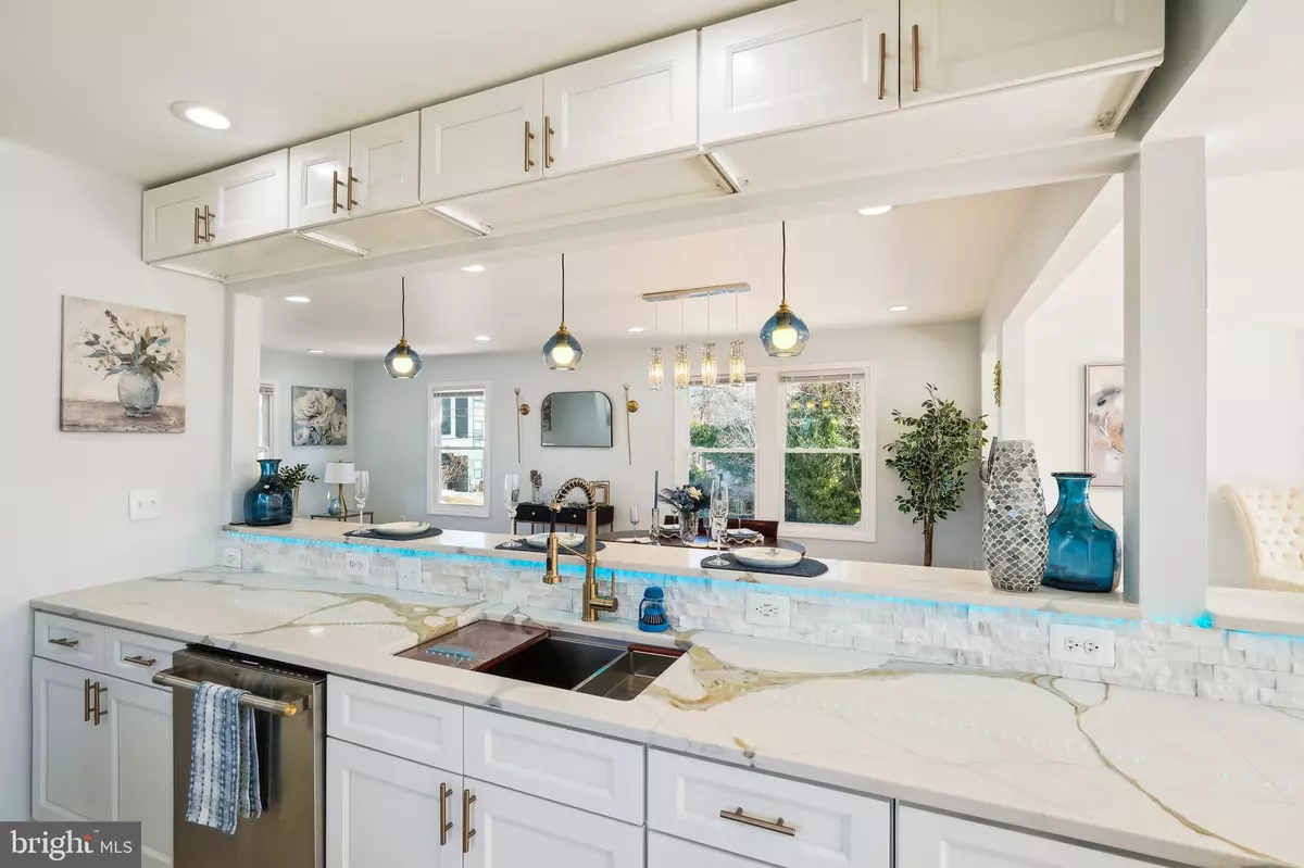 Washington, DC 20020,2528 ELVANS RD SE