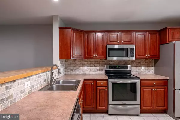 Wernersville, PA 19565,528 GAMMA DR