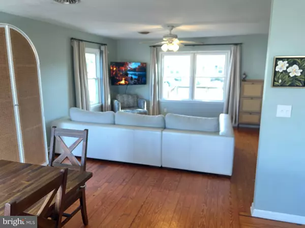 Selbyville, DE 19975,3 W 1ST ST