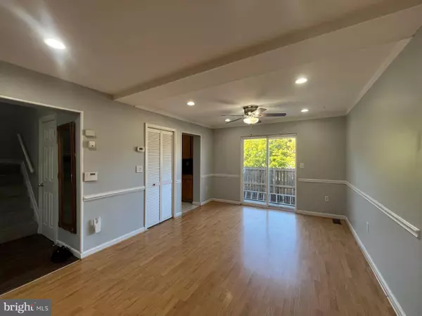 Gaithersburg, MD 20877,42 BRIAN CT #150