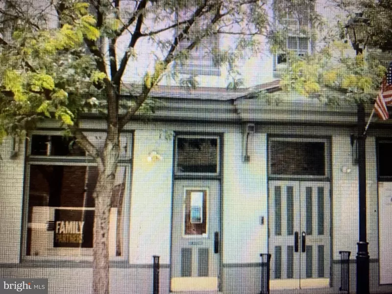 406 HIGH ST #2, Burlington, NJ 08016