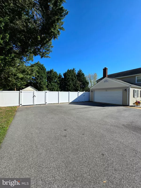 Lexington Park, MD 20653,23294 ESPERANZA DR