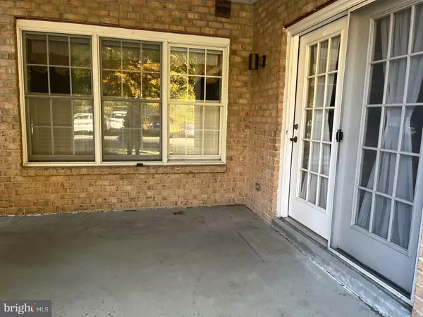 Lutherville Timonium, MD 21093,12330 ROSSLARE RIDGE RD #108