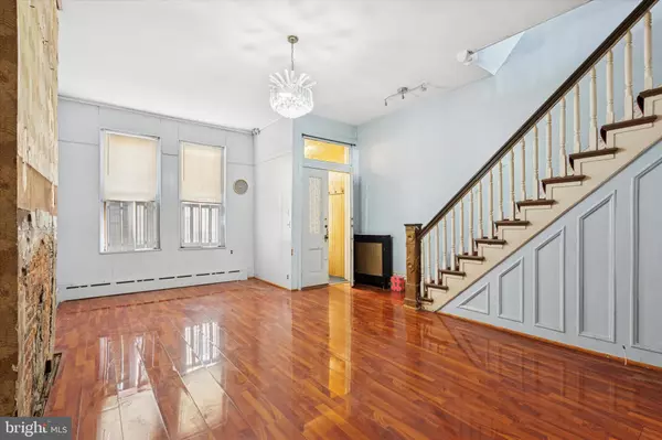 Philadelphia, PA 19145,1621 S 15TH ST