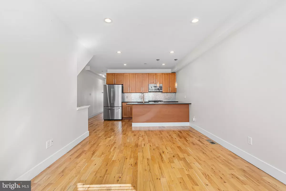 Philadelphia, PA 19130,1607 BROWN ST #1