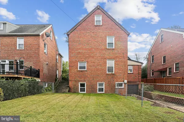 Washington, DC 20011,1351 SOMERSET PL NW