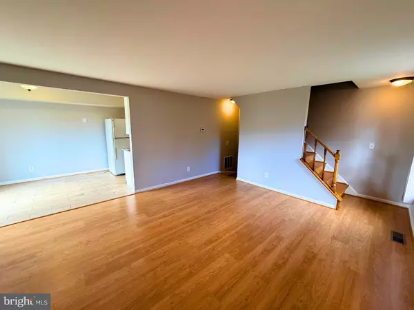 Reisterstown, MD 21136,5 COLISTON RD #C