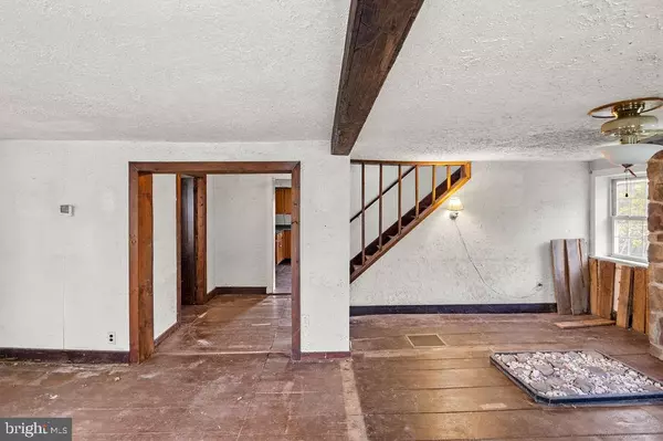 Taneytown, MD 21787,2860 E MAYBERRY RD