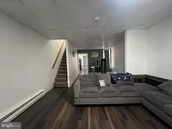 Harrisburg, PA 17110,2417 REEL ST