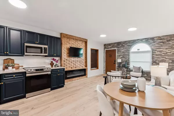 Philadelphia, PA 19125,2504 E YORK ST