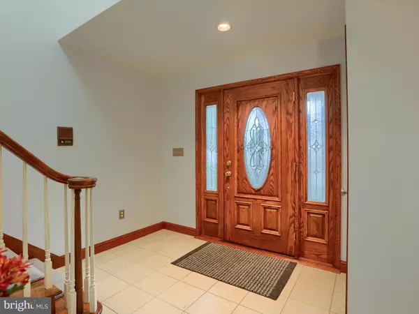 Harrisburg, PA 17112,4419 CARRINGTON CT