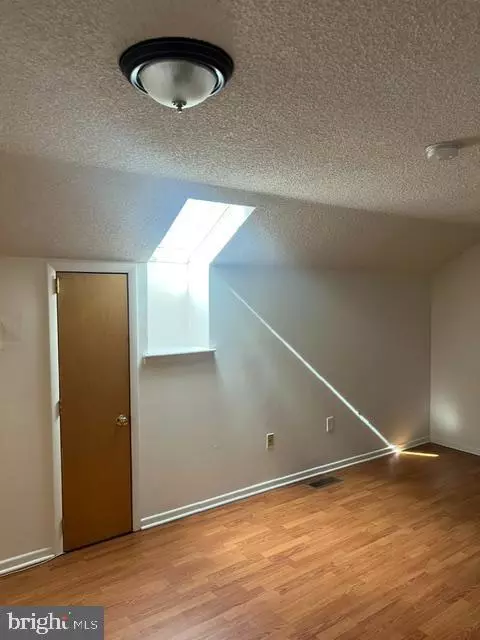 Plainsboro, NJ 08536,304 HAMPSHIRE DR