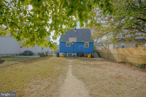 Pennsauken, NJ 08110,1744 43RD ST