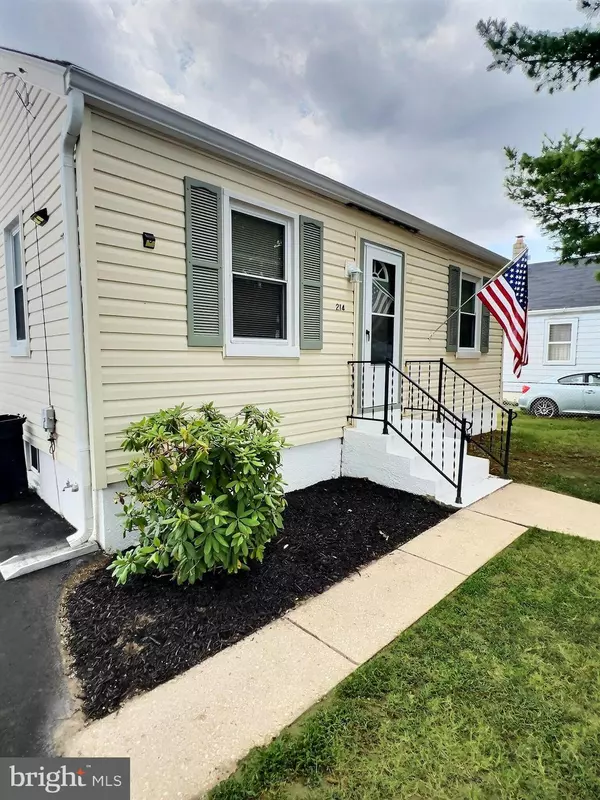 214 PARKWOOD, Dundalk, MD 21222