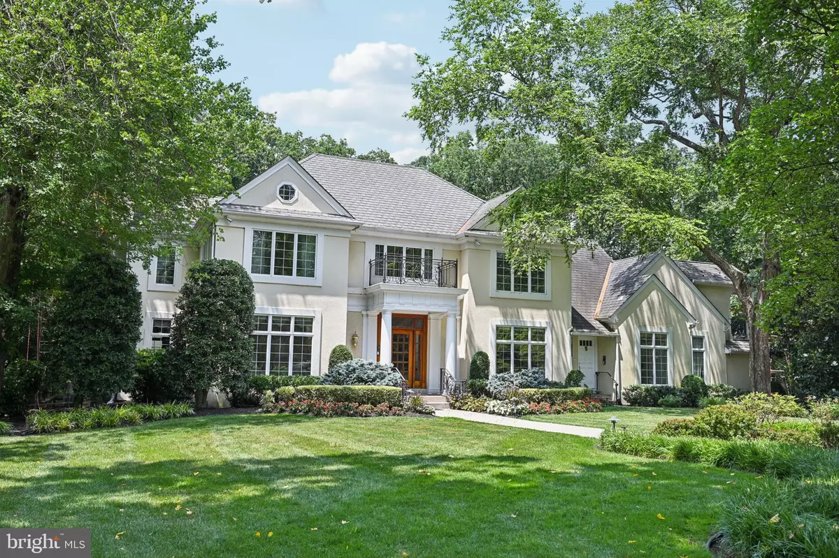 Moorestown, NJ 08057,12 COVE RD