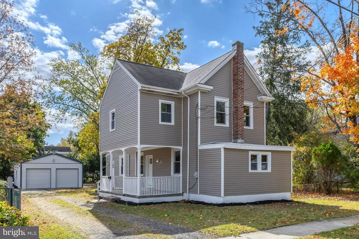 Clayton, NJ 08312,124 W HOWARD ST