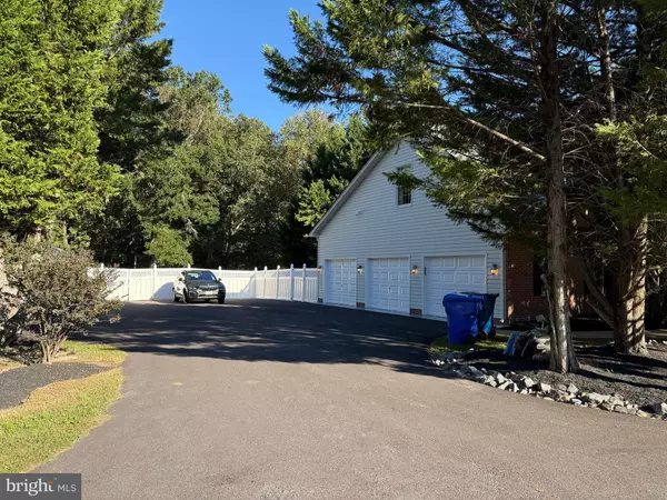 La Plata, MD 20646,8069 ALEXANDER PL